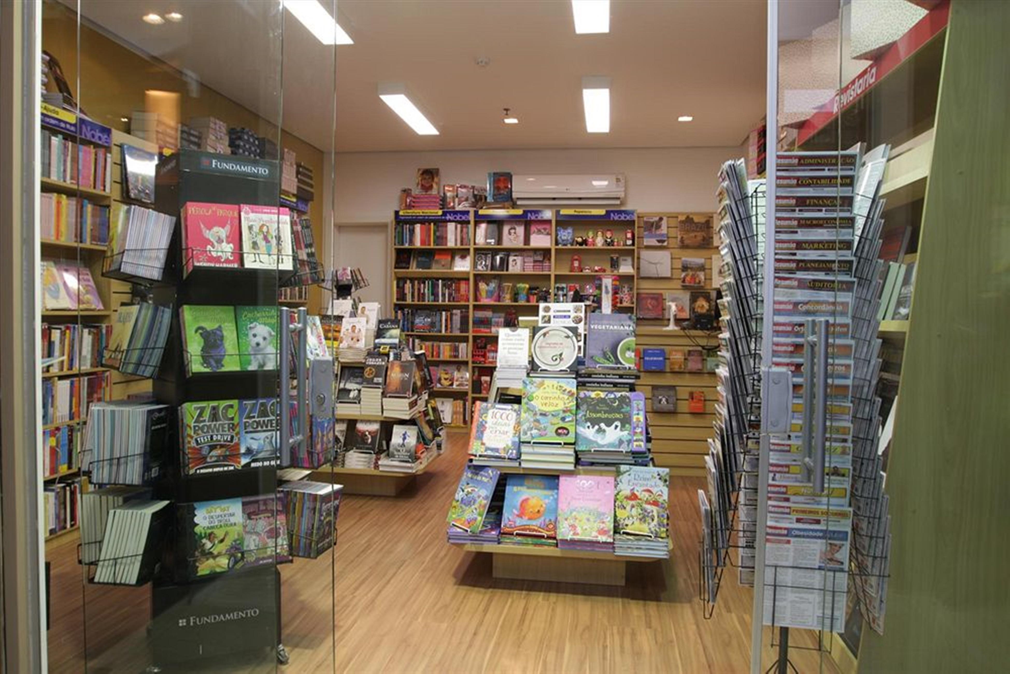 Gran Estanplaza Berrini Hotel São Paulo Exterior photo The interior of the museum shop