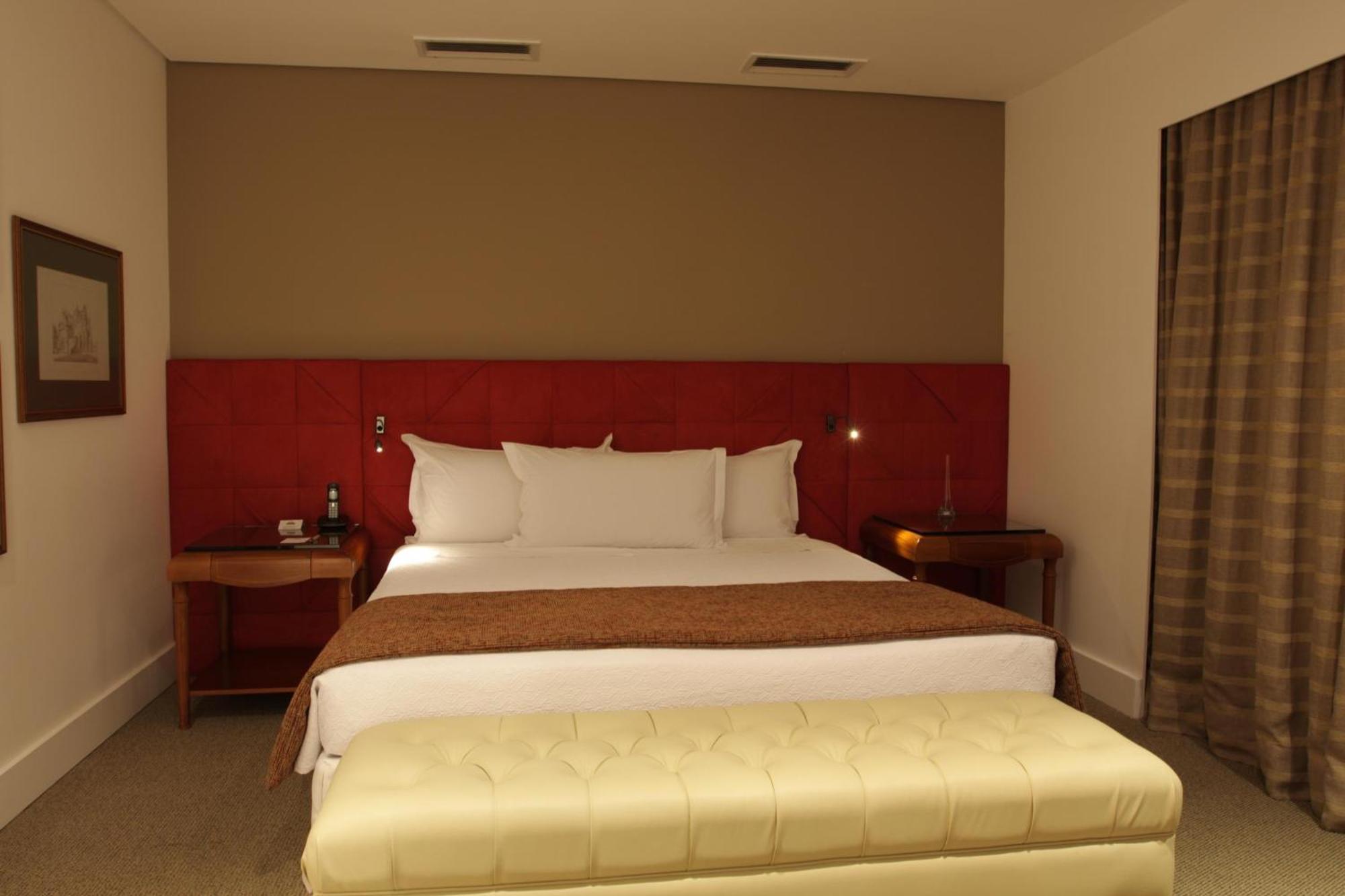 Gran Estanplaza Berrini Hotel São Paulo Room photo A bedroom at the hotel